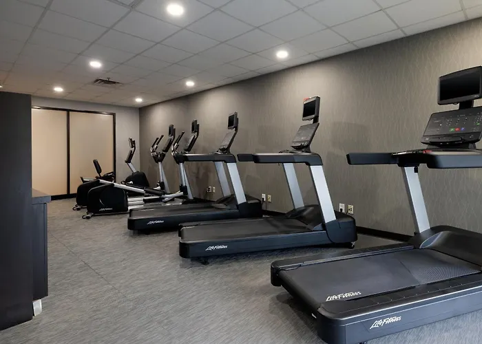 Courtyard By Marriott North Charleston Airport Coliseum