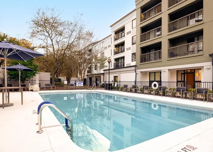 Courtyard By Marriott North Charleston Airport Coliseum